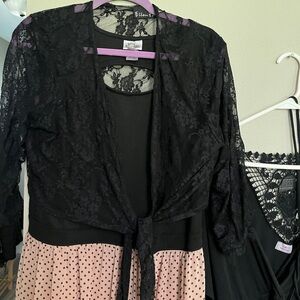Ellen Parker Black Lace Tie 3/4 sleeve shrug